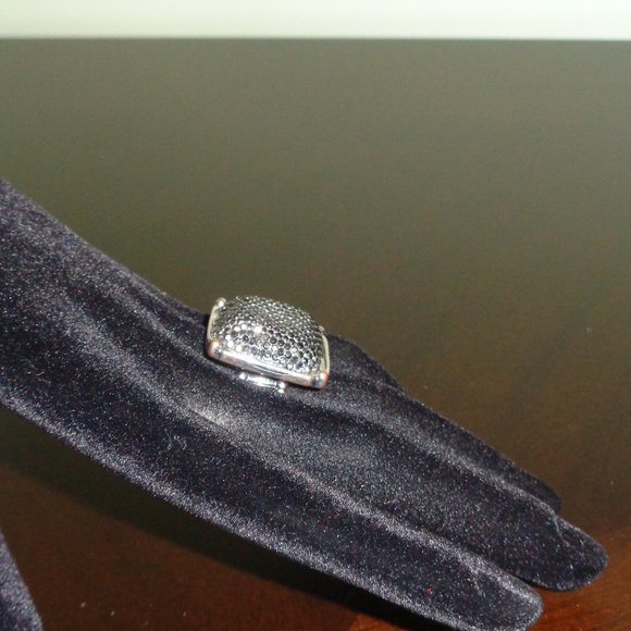 Beaded square ring- costume jewelry - Picture 9 of 10